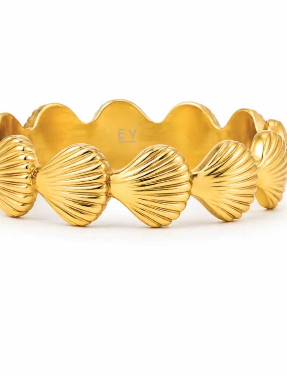 Ellie Vail Gold Shell Ring - Picture 5 of 6